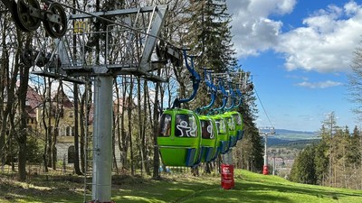 Výhodné rodinné jízdné na kabinkové lanovce v Mariánkách